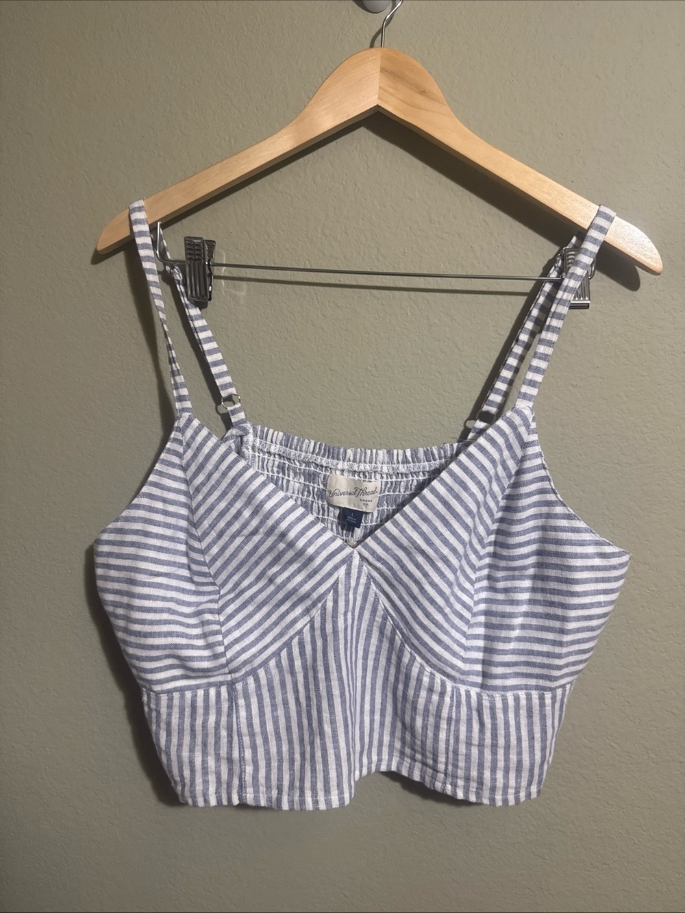 NWT Universal Thread Cropped Top Women L Blue Striped V-Neck Sleeveless Linen - Picture 2 of 7